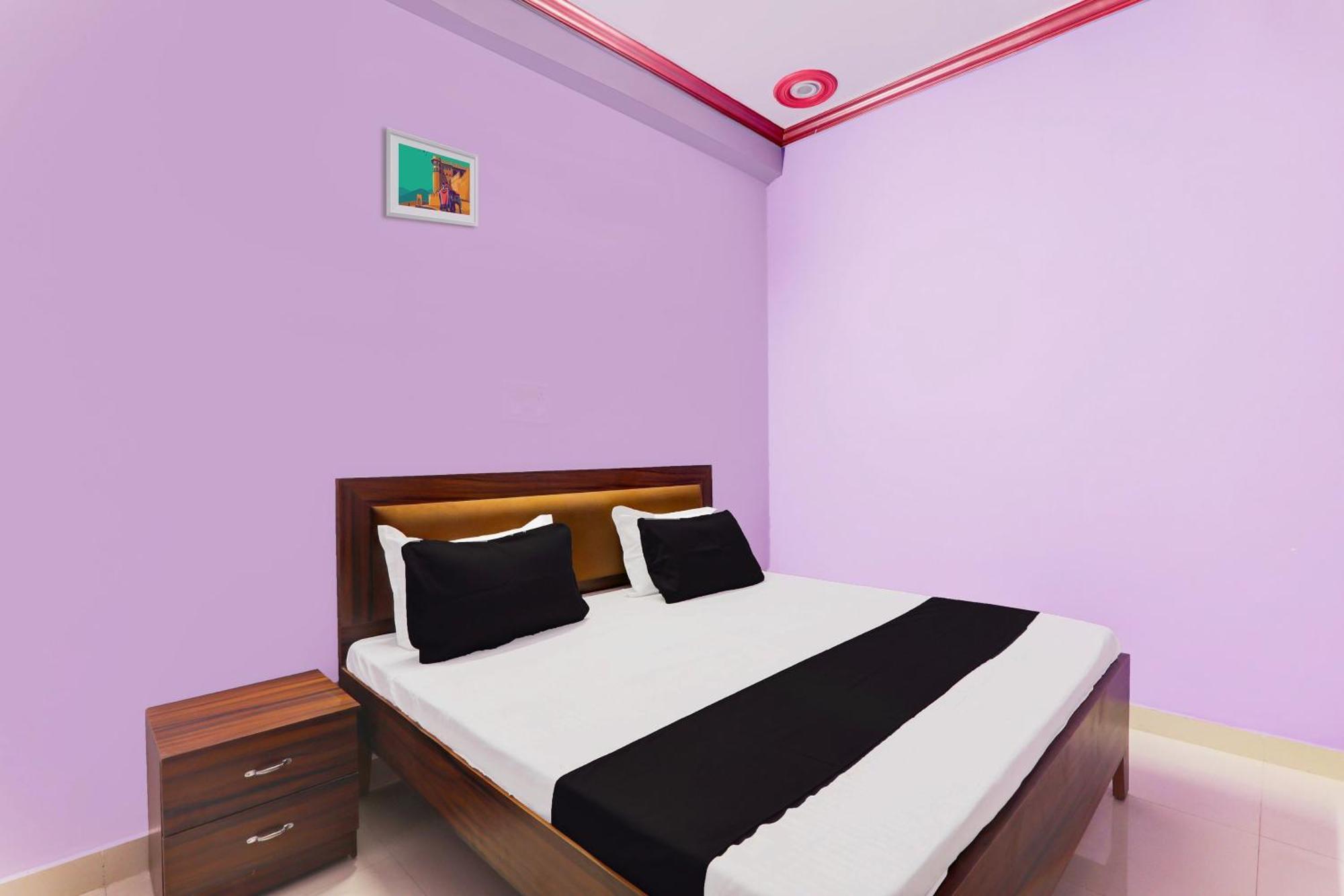 Hotel O Mandakini Galaxy Hotel กานปูร์ ภายนอก รูปภาพ